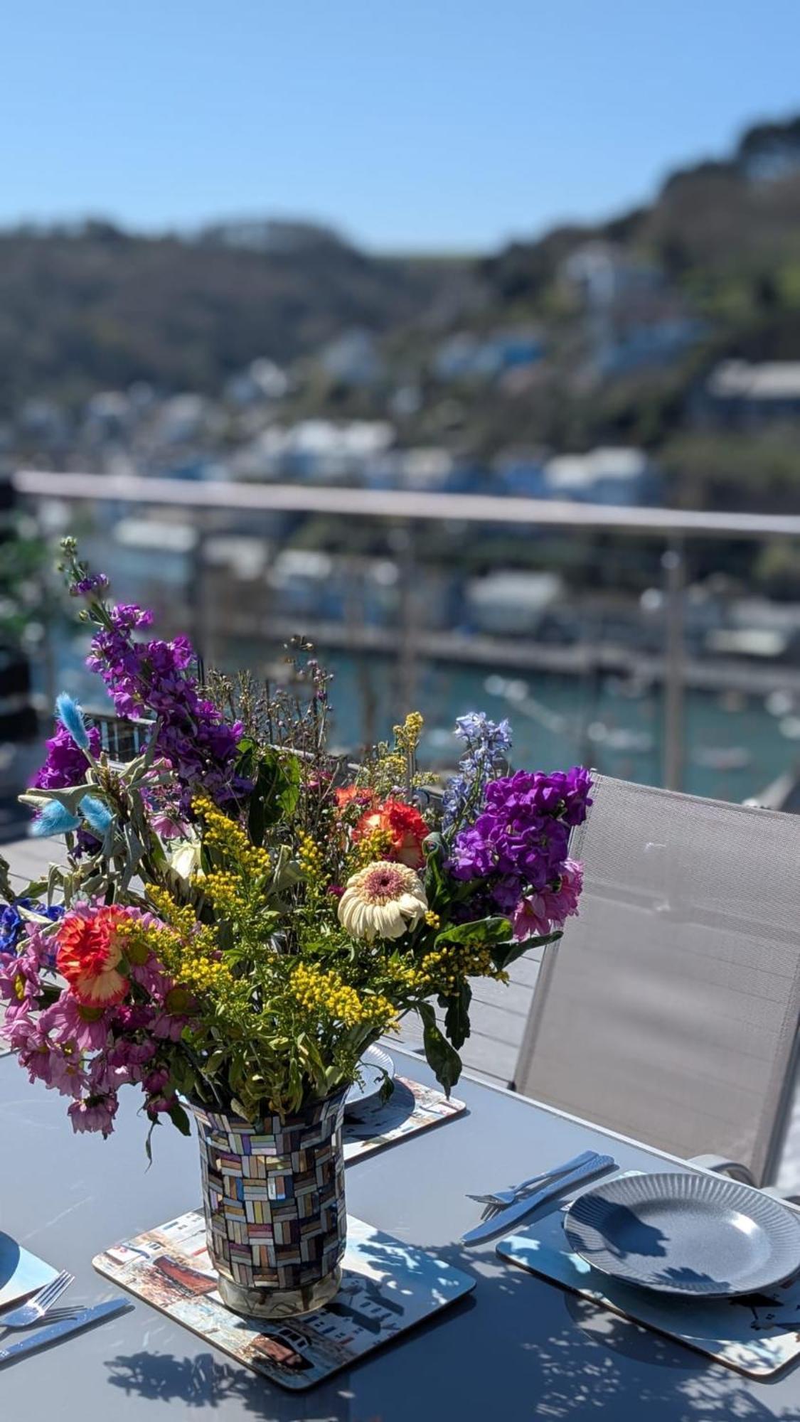 The Hillocks, Looe - Two Bedroom House With Fabulous Views Of Looe Town And Harbour Exterior foto